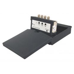 Amplificador de mástil MFA 665 3 entradas LTE UHF/UHF/VHF Triax